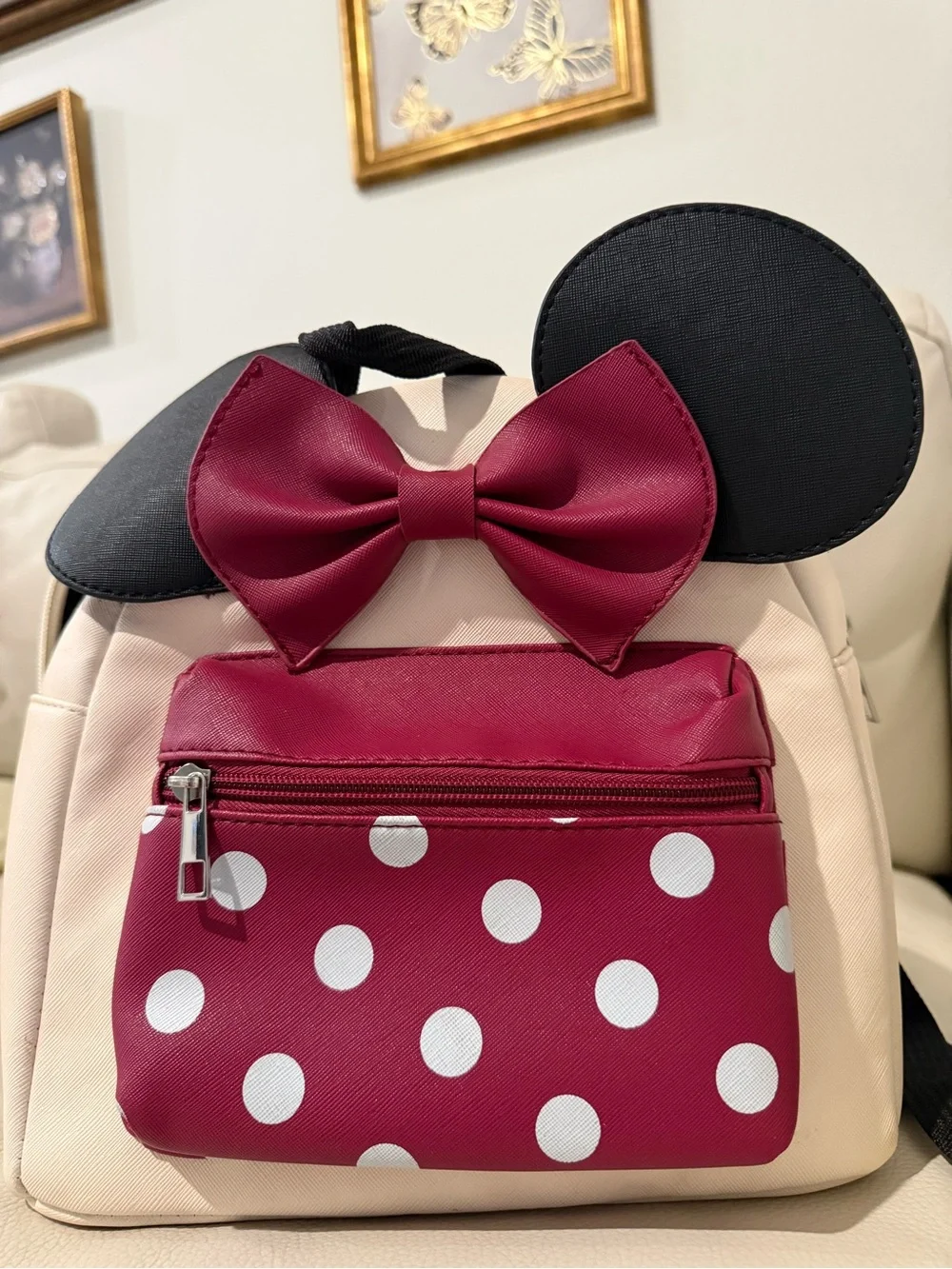 Minnie Mouse backpack